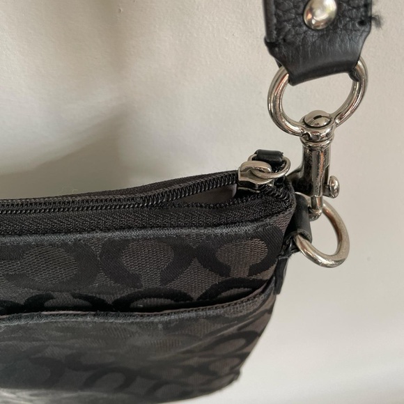 Vintage Coach Crossbody Purse - Picture 5 of 6